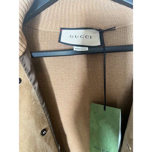 Gucci Unisex XS Tan Suede with Knit & Signature Stripe Accents (NWT) - Picture 6 of 10